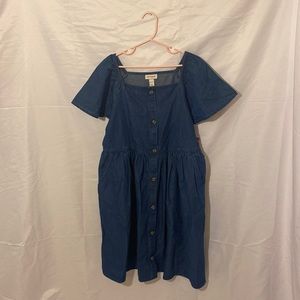 Girl’s Short Sleeve Woven Dress